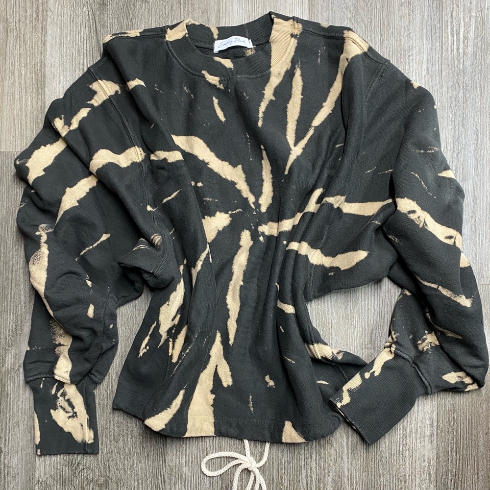 Black tie dye pullover sweater set